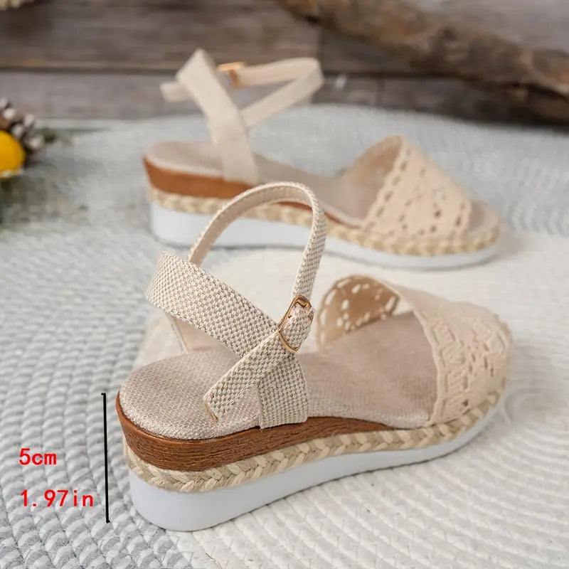 Veniza - Espadrillas boho con tacco a zeppa e motivo all'uncinetto