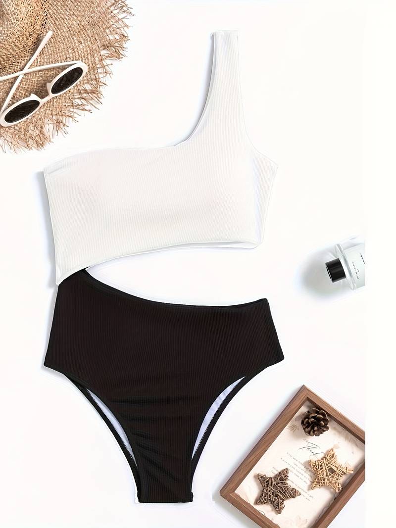 Luvia – Set bikini monospalla elegante e sexy