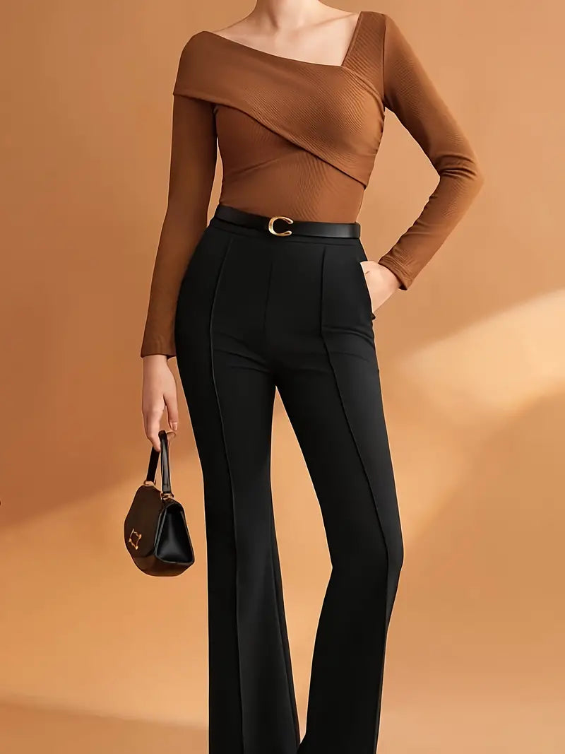 Melody – Top elegante con scollo asimmetrico