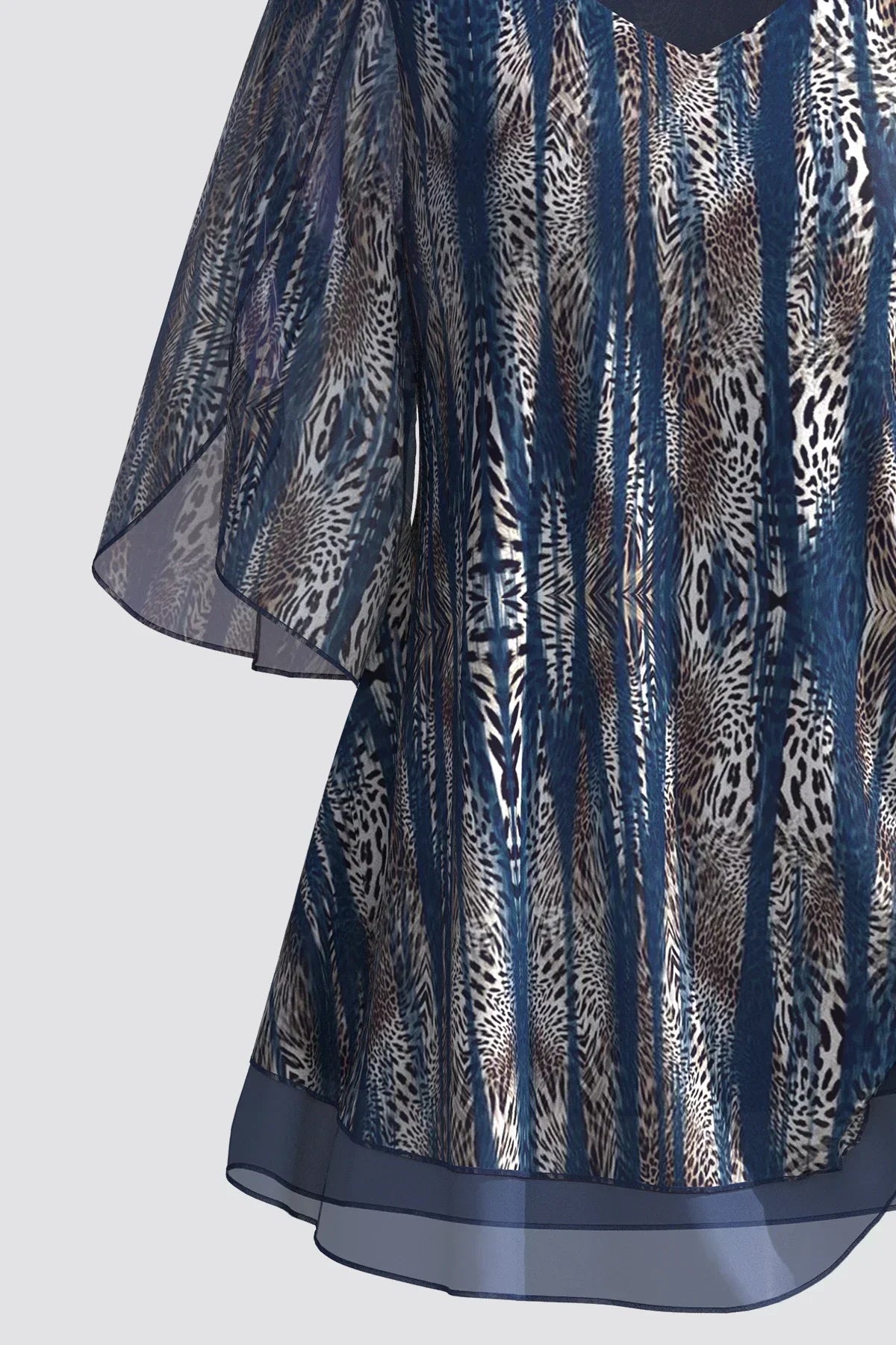 Yunari – Camicetta in chiffon trasparente con stampa animalier