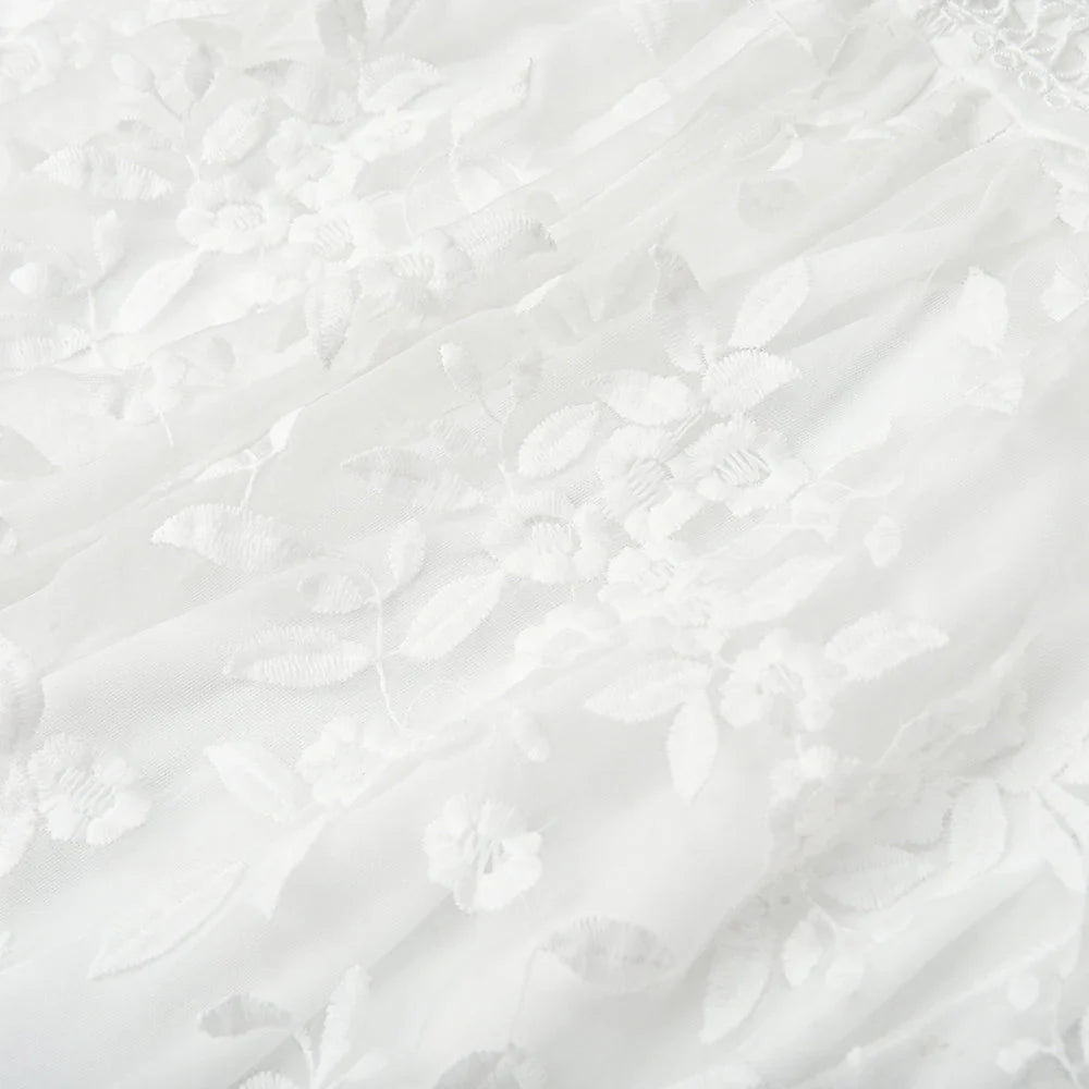 Bellona – Miniabito elegante in pizzo