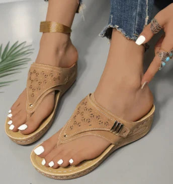 Laida – Sandali con zeppa in pelle di alta qualità