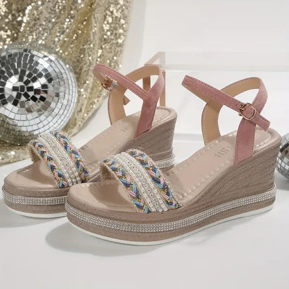 Chiarae – Sandali con zeppa e plateau ispirati allo stile boho