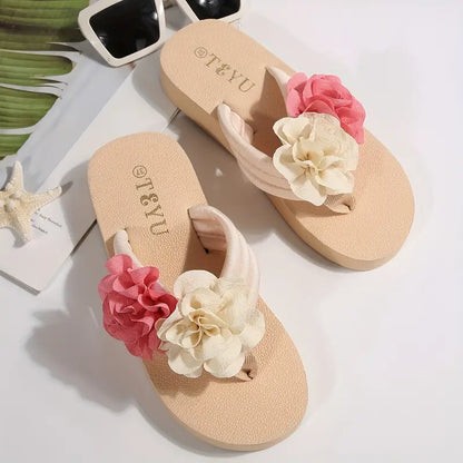 Dolly – Infradito con plateau multicolore e motivo floreale