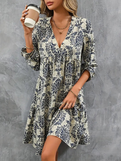 Ellery – Incantevole abito con scollo a V