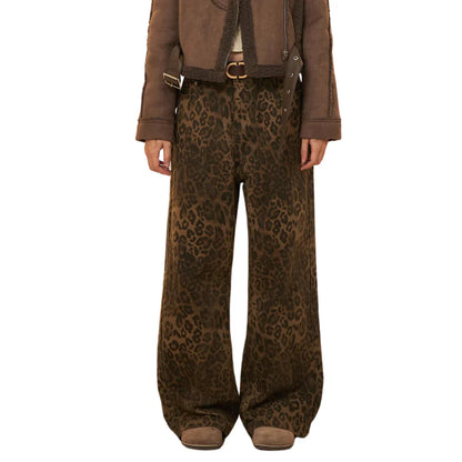 Morvessa – Jeans a gamba larga con stampa leopardata