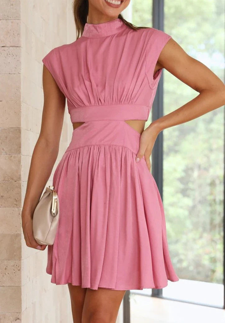 Ahzi – Abito svasato senza maniche con scollo alto e vita tagliata