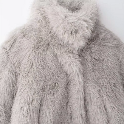 Daena – Giacca in morbida pelliccia di peluche