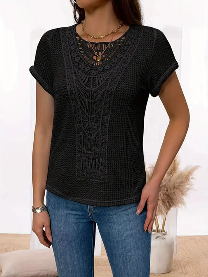 Yzendra – Elegante top lavorato all'uncinetto