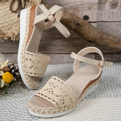 Veniza - Espadrillas boho con tacco a zeppa e motivo all'uncinetto
