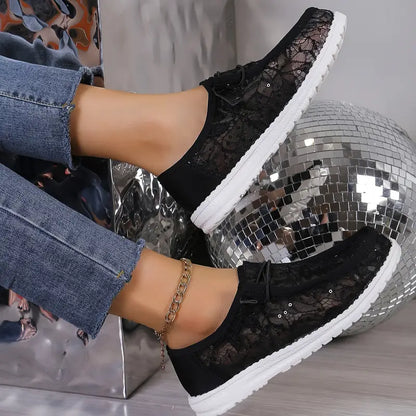 Wystoria – Scarpe leggere con motivo traforato