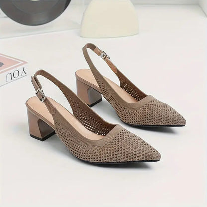 Rinika – Eleganti décolleté con cinturino posteriore realizzate in maglia a rete