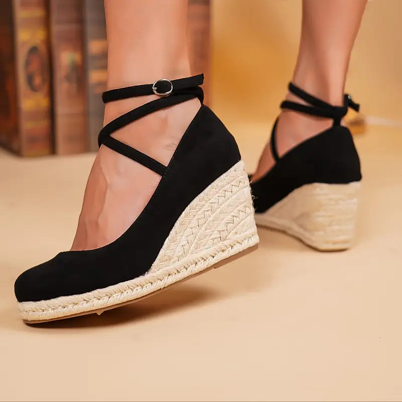 Leija – Espadrillas nere con zeppa e cinturino alla caviglia