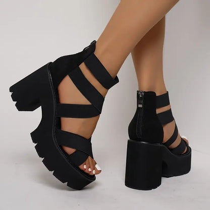 Zelmei – Sandali gladiatore neri con suola a plateau