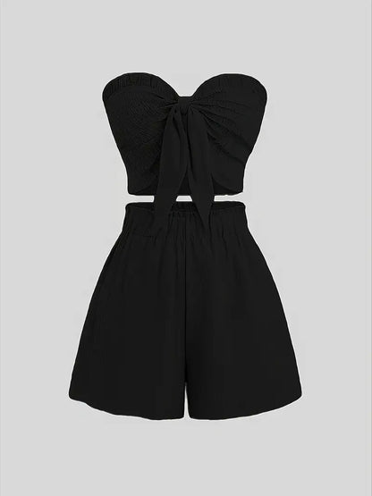 Suzy – Elegante completo due pezzi senza spalline con papillon