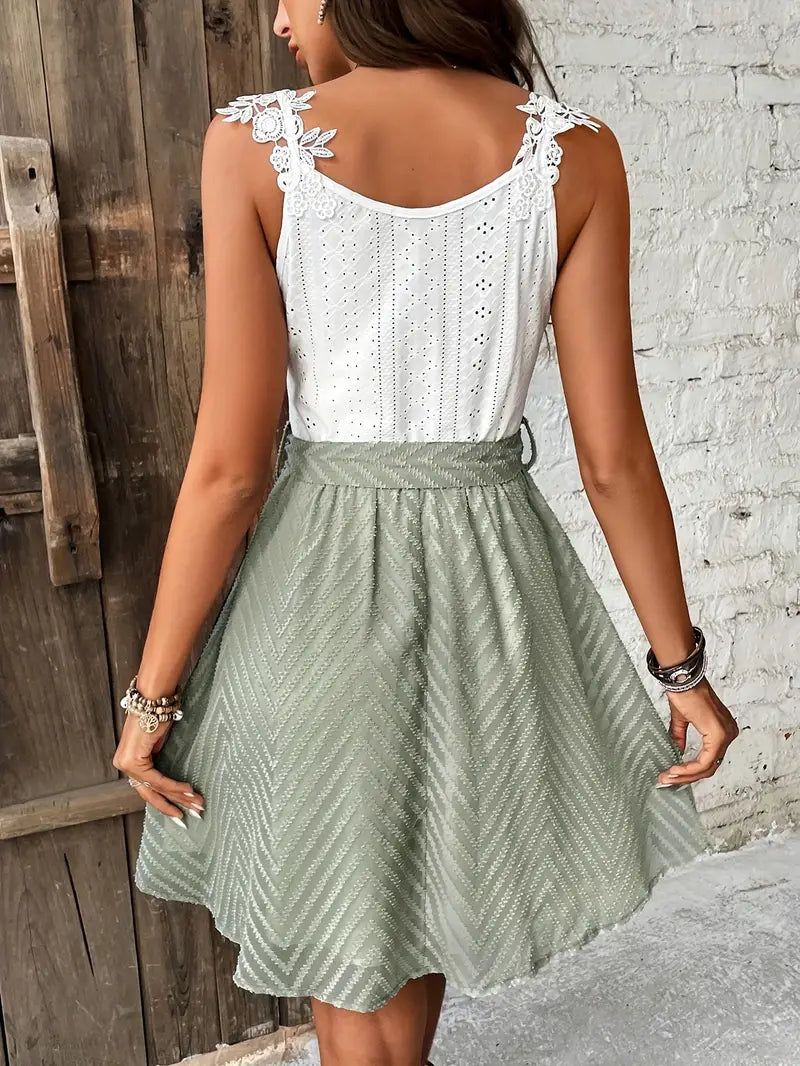 Livia – Incantevole abito con ricami in pizzo