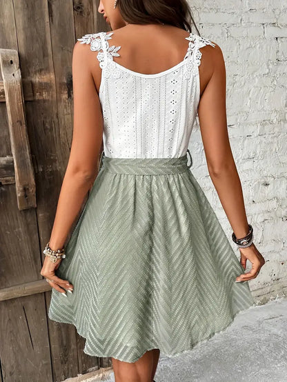 Livia – Incantevole abito con ricami in pizzo