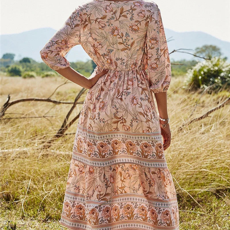 Mahlia – Abito midi boho con stampa floreale e scollo a V