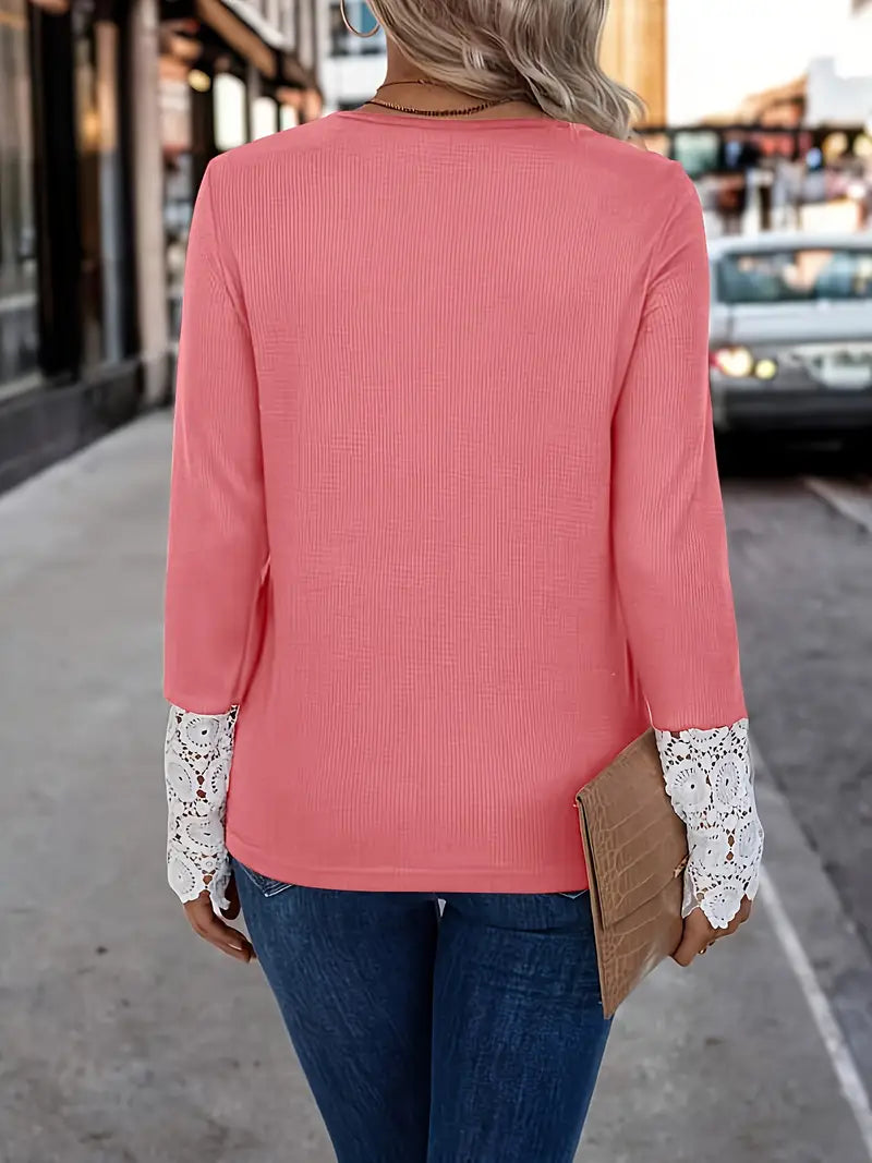 Janira – Top in pizzo con scollo a V e maniche lunghe