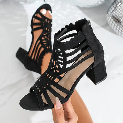 Ameiko – Eleganti sandali con cut-out e tacco a blocco