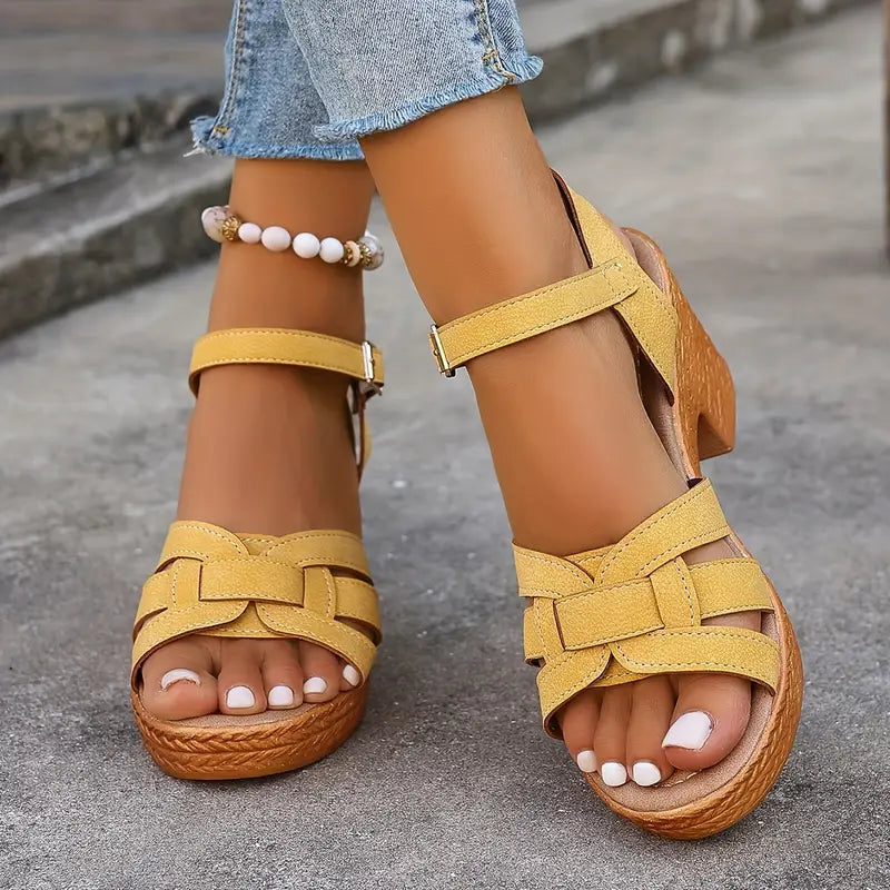 Eldarose – Sandali vintage con cinturino intrecciato e tacco grosso