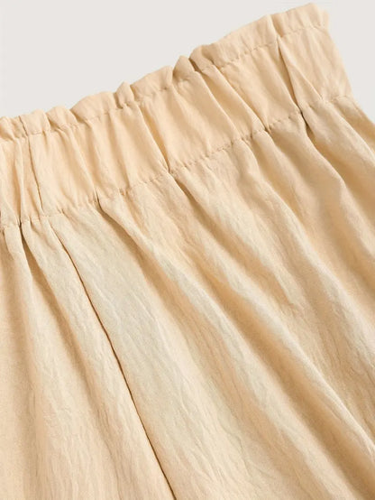 Suzy – Elegante completo due pezzi senza spalline con papillon