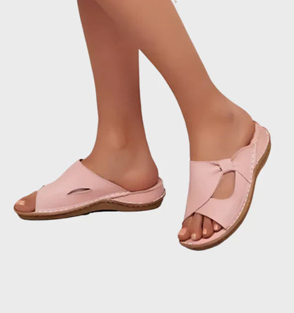 Liliana – Sandali slip-on in pelle resistente