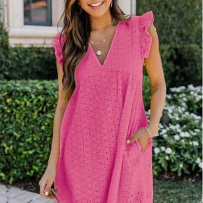 Claudia – Elegante miniabito con ricamo a occhielli