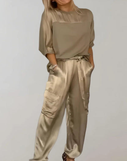 Harlow – Completo in raso elegante e sofisticato