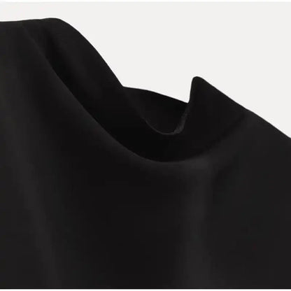 Priyanka – Abito elegante senza maniche con colletto rialzato