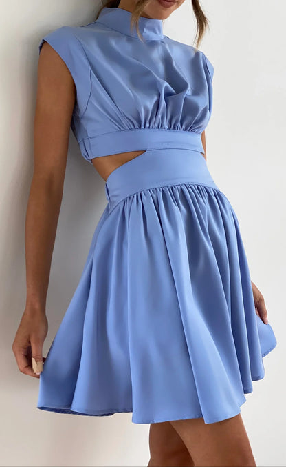 Ahzi – Abito svasato senza maniche con scollo alto e vita tagliata