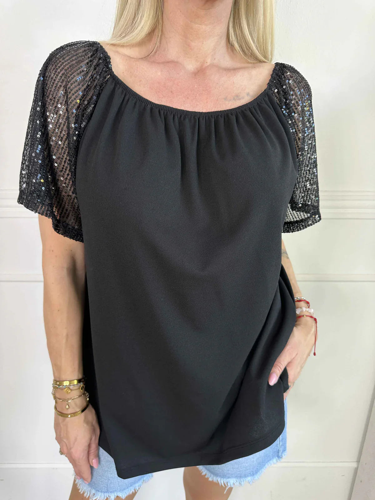 Lianora – Camicetta con maniche in paillettes