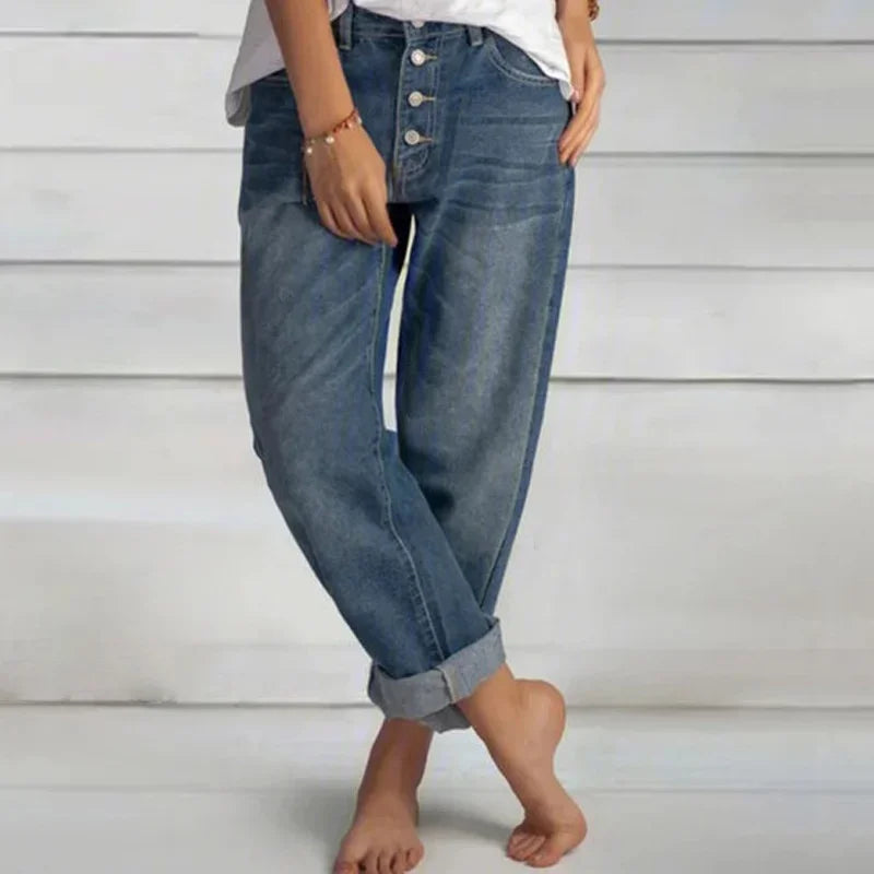 Mergene – Jeans dalla vestibilità comoda con patta abbottonata
