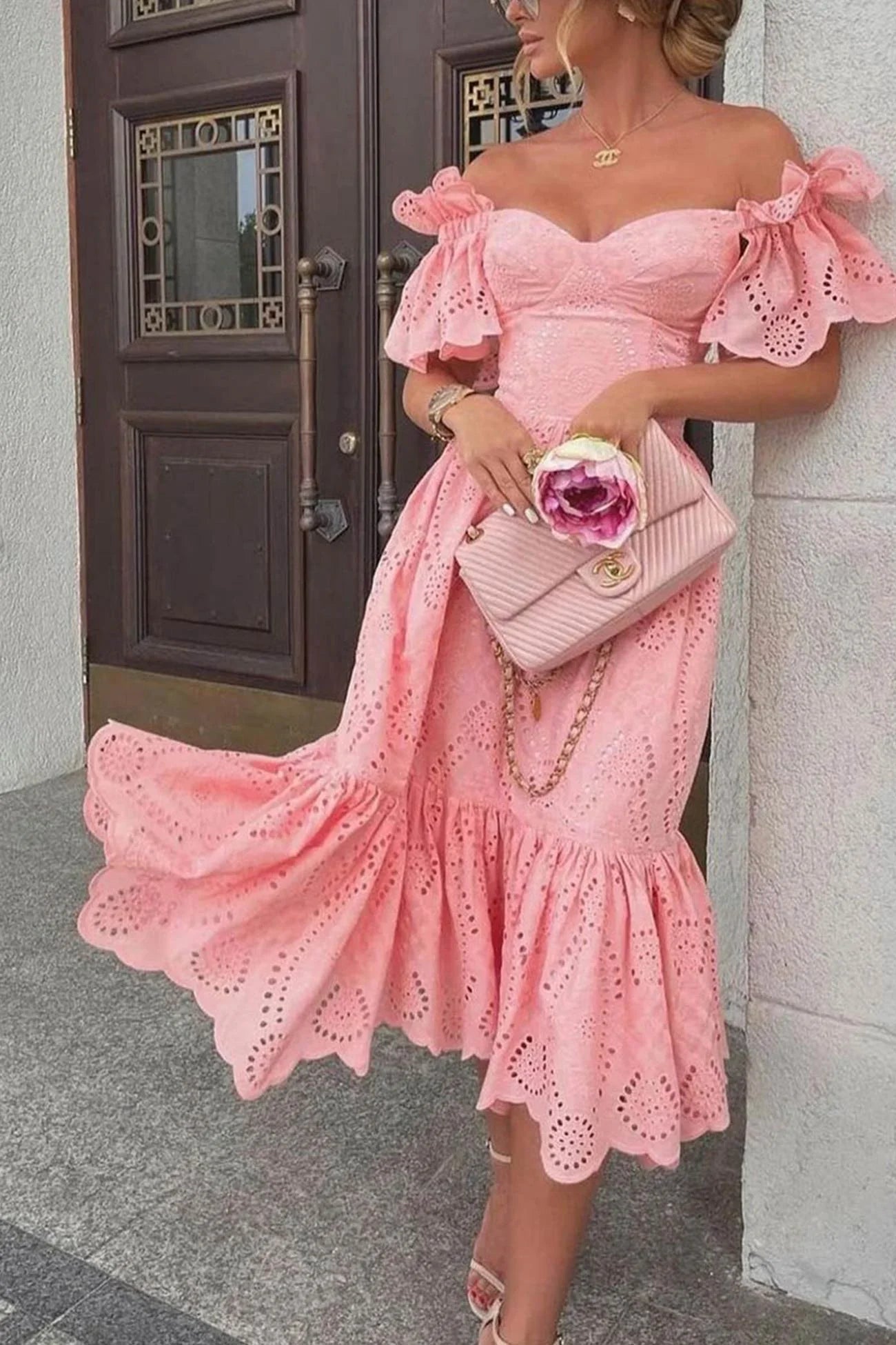 Amyra – Grazioso abito in cotone con spalle scoperte