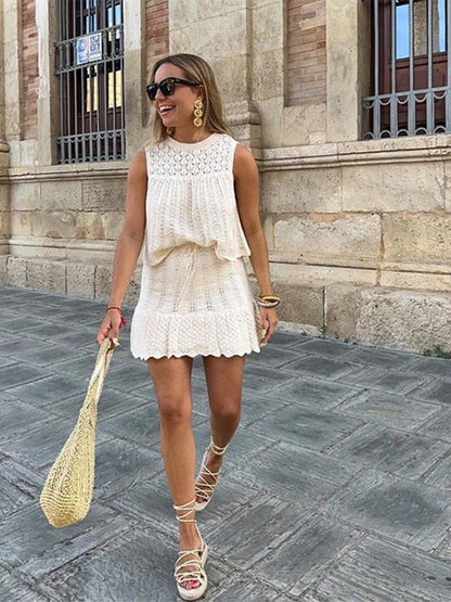 Juneira – Completo unico all'uncinetto con top e gonna