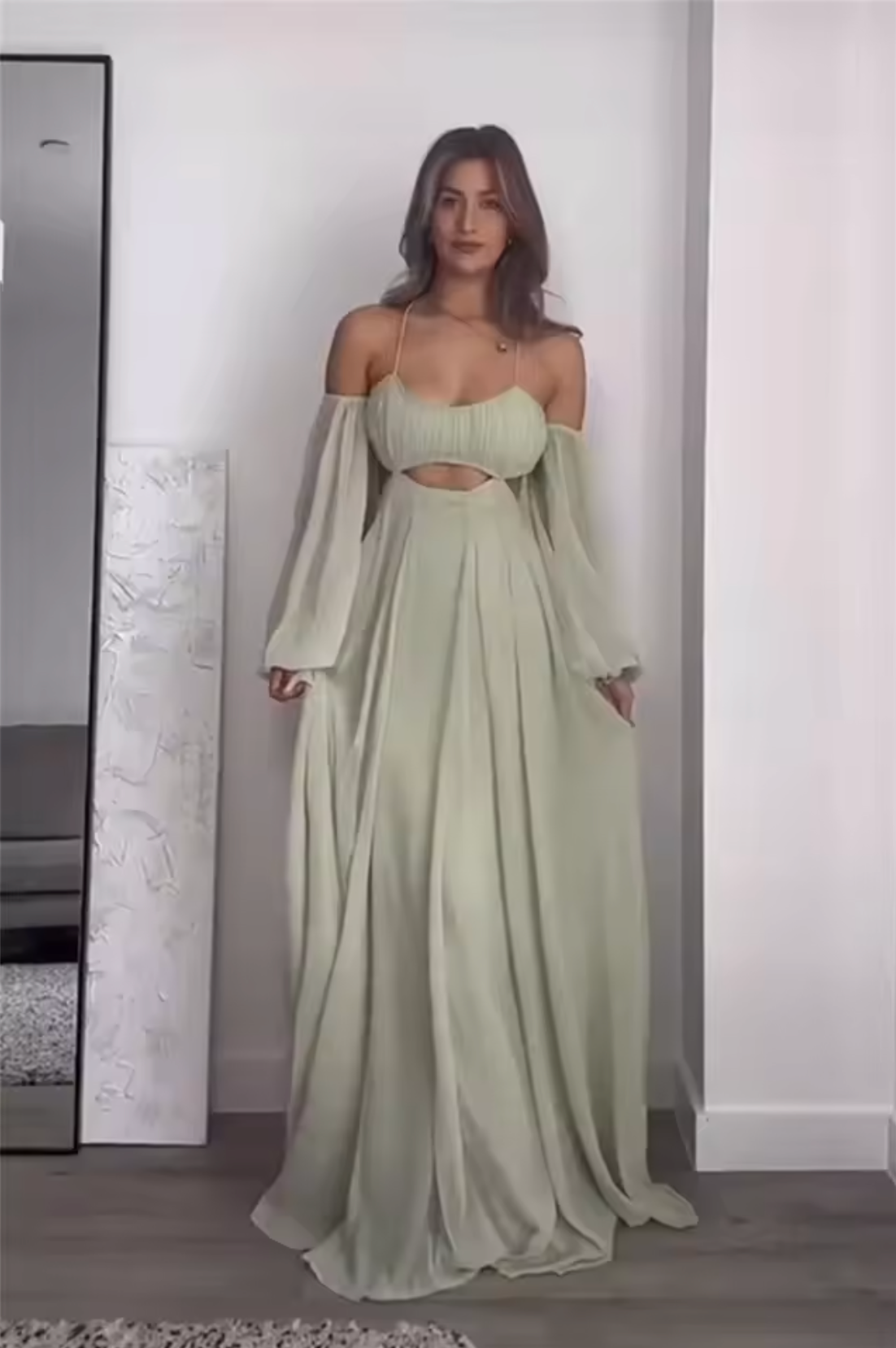 Orlaine – Incantevole maxi abito con spalle scoperte