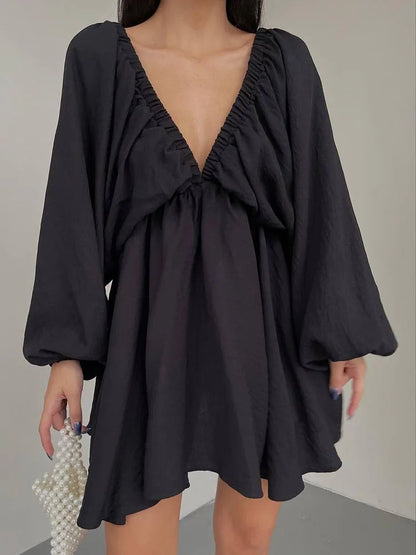 Aori – Mini abito boho con maniche lunghe e scollo a V