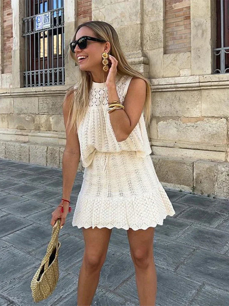 Juneira – Completo unico all'uncinetto con top e gonna