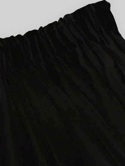 Suzy – Elegante completo due pezzi senza spalline con papillon