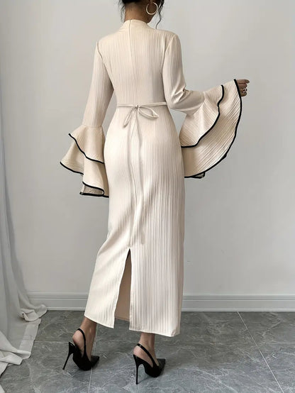 Khadija – Abito con maniche svasate