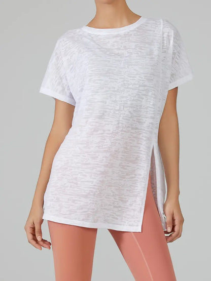 Thanessia – T-shirt versatile e semitrasparente