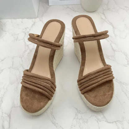 Emila – Sandali con zeppa con doppio cinturino