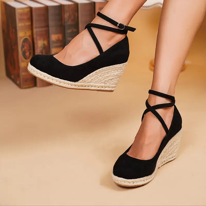 Leija – Espadrillas nere con zeppa e cinturino alla caviglia