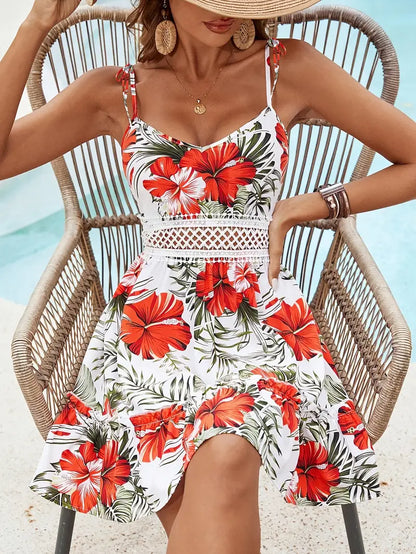 Ivella – Miniabito con stampa floreale tropicale con pizzo in vita