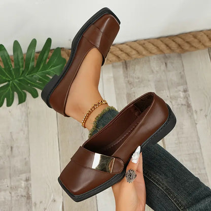 Eldraine – Elegante mocassino in pelle con punta quadrata