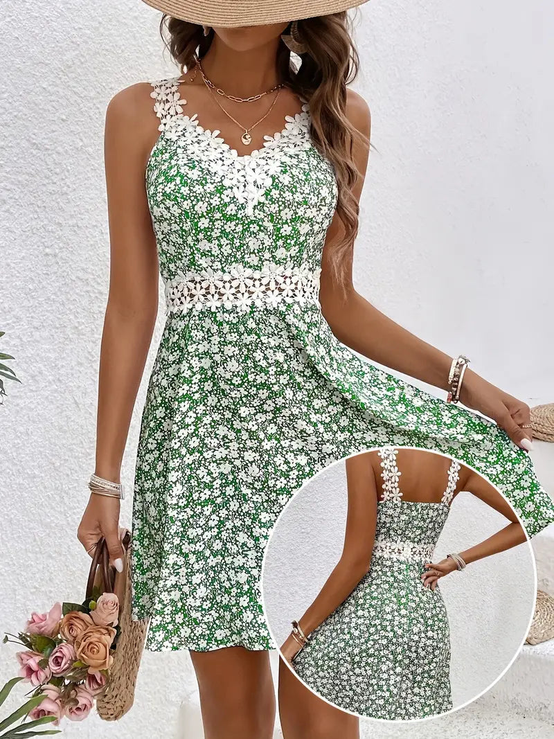 Nayline – Incantevole abito in pizzo con motivo floreale