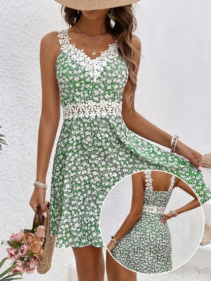 Nayline – Incantevole abito in pizzo con motivo floreale