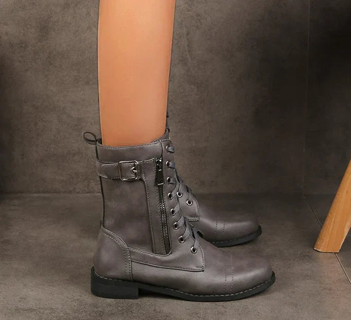 Nymiren – Robusti stivali stringati