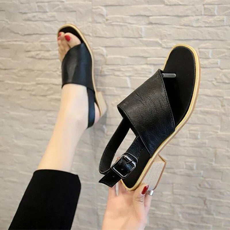 Isabelline – Sandali minimalisti con cinturino posteriore e tacco a blocco