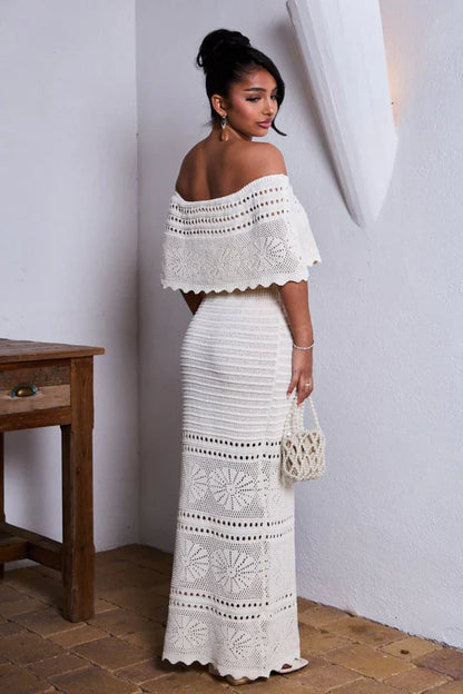 Zyphirith – Bellissimo abito all'uncinetto con taglio sulle spalle